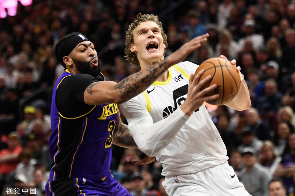 牢抓在手中 牢抓在手中