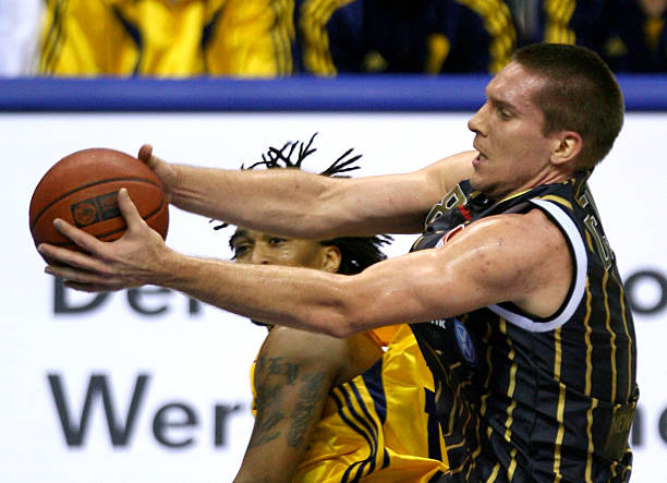 的防守轮转 的防守轮转