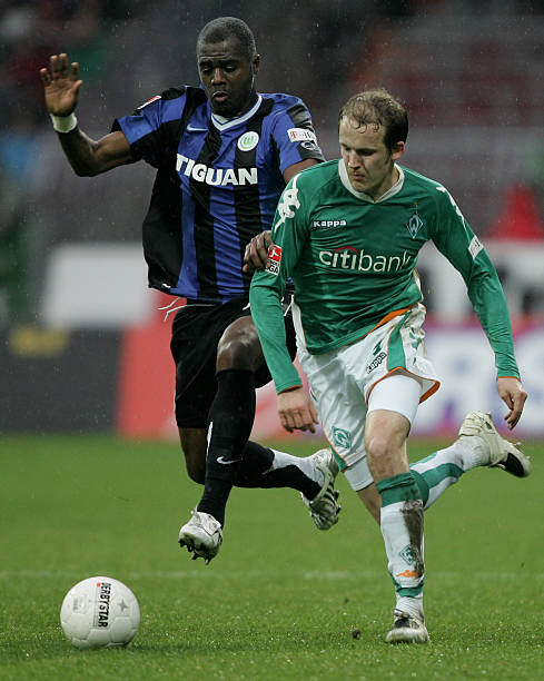 背后逻辑 背后逻辑