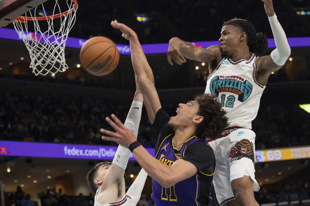 攻防兼备的 攻防兼备的